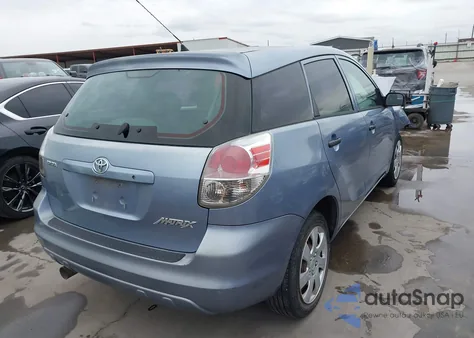 2007 Toyota Matrix z USA, uszkodzony, nr VIN 2T1KR32E27C635651